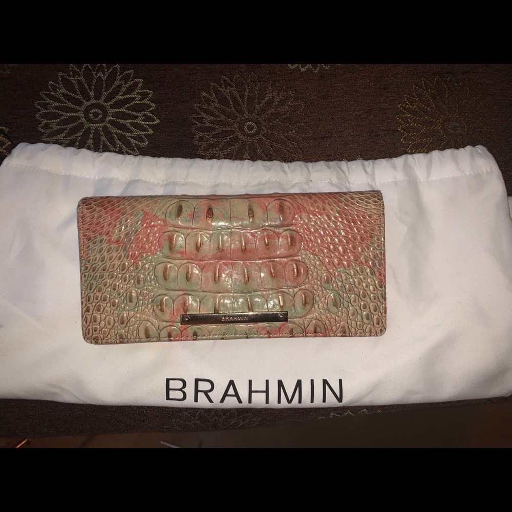 Brahmin Wallet